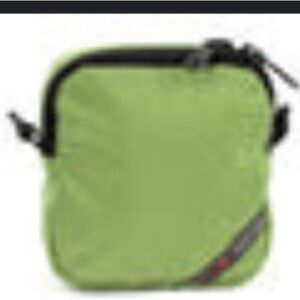 NWOT Tom Bihn Moss Cerylon Cubelet